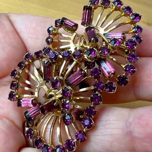 VINTAGE PURPLE PINK RHINESTONES OVERSIZED DRESSY EARRINGS GOLDTONE STATEMENT